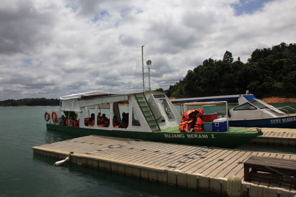 DE boot naar de wal